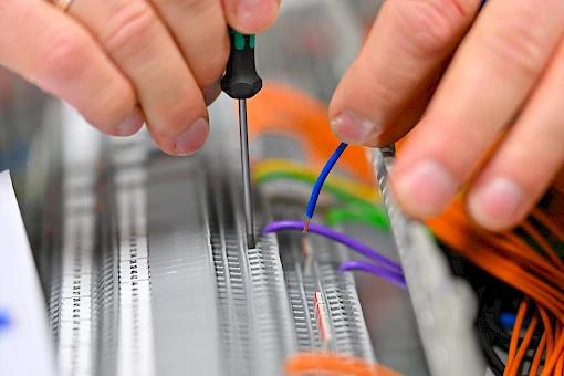 Präzision im Schaltanlagenbau